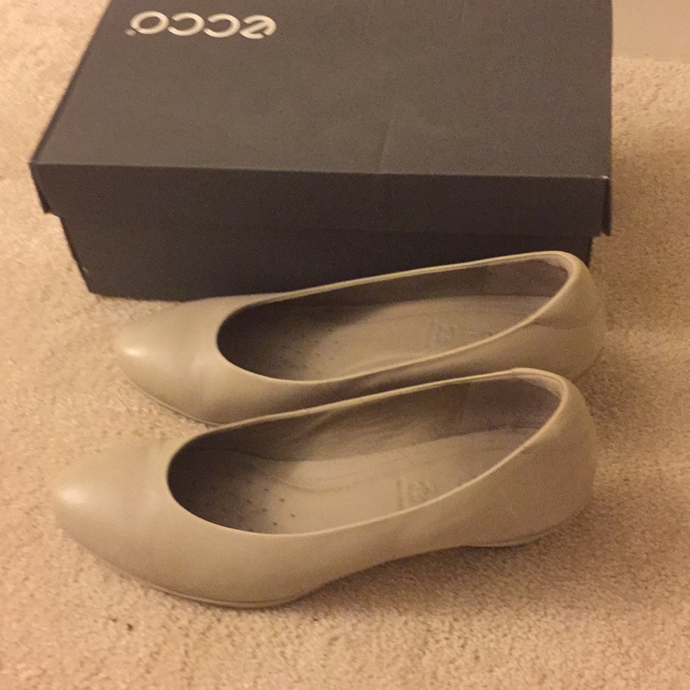 Ecco pumps, leather